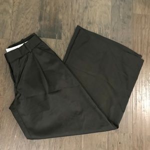 NWT - Leon Max Wide Pant